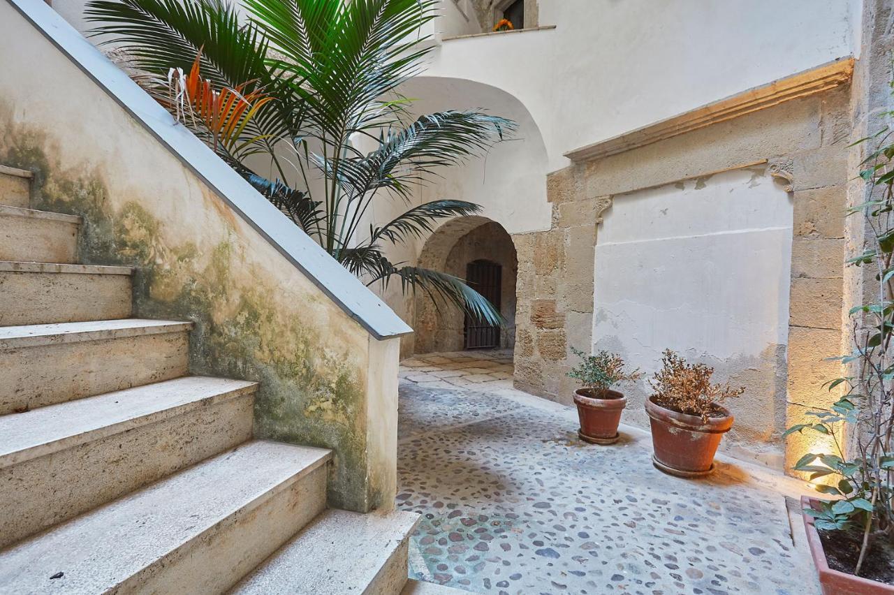 "Guttuso Tribute Suite" Experience Apartment Palermo Buitenkant foto