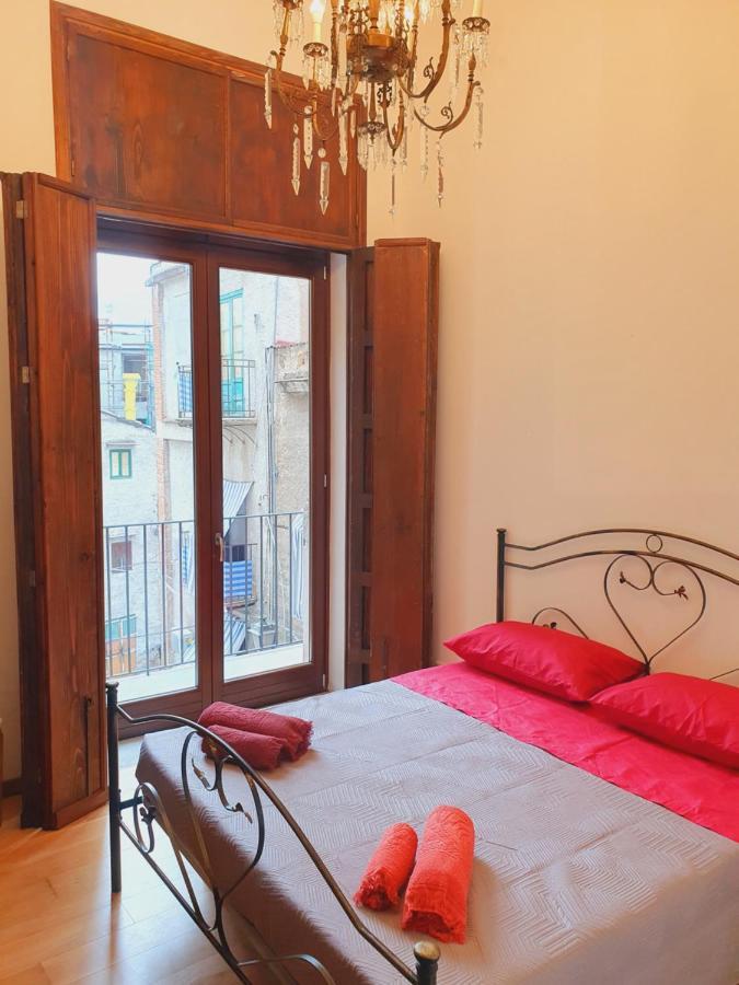 "Guttuso Tribute Suite" Experience Apartment Palermo Buitenkant foto