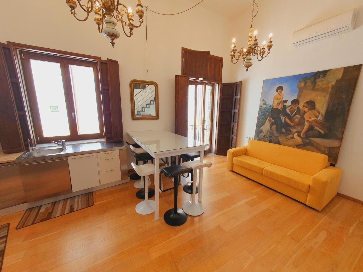 "Guttuso Tribute Suite" Experience Apartment Palermo Buitenkant foto